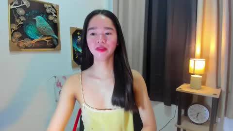 ashy online show from April 25, 1:52 pm