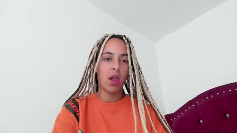 elizabeth  ju   online show from December 30, 6:05 pm