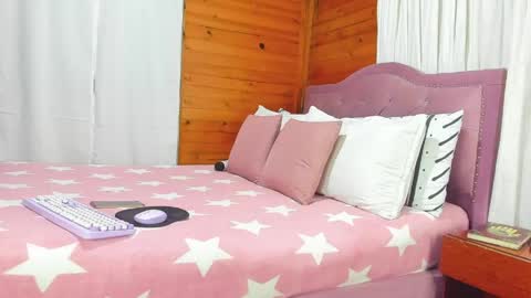 yulexa online show from May 16, 12:35 am