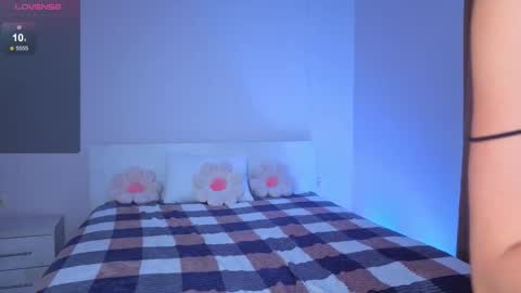 Yumi online show from September 10, 5:29 am