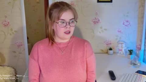 Polly online show from October 23, 6:14 pm