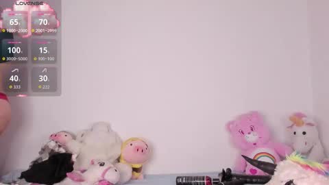 yunahott_ online show from March 28, 8:36 am