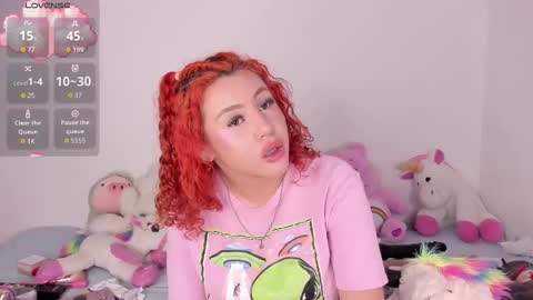 yunahott_ online show from November 5, 7:35 am