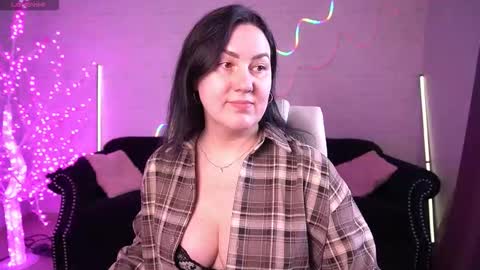 Zafiramoonn online show from March 2, 2:24 pm