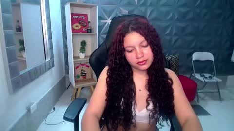 Zahira  online show from November 9, 5:31 pm