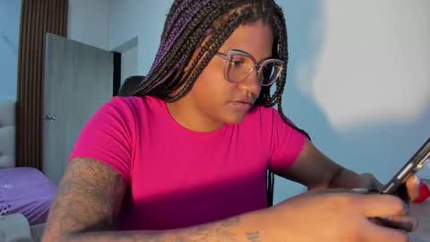 zahra_rose online show from December 13, 8:59 pm