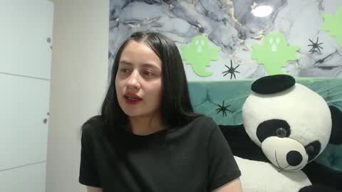 Zaida online show from October 31, 4:55 pm