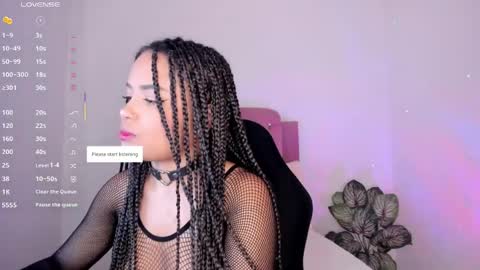 Zaira  online show from April 10, 11:38 am