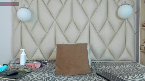 Snapshot of zamirasc chatting on February 21, 1:33 pm ZAMIRA online show from February 21, 1:33 pm