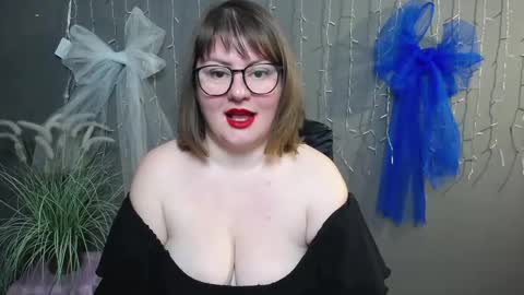 zannadreil online show from November 6, 8:04 pm