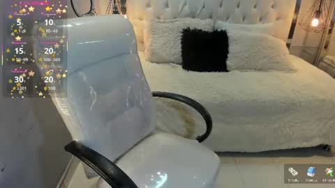 zara_moon1 online show from June 29, 6:31 am
