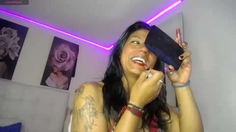 Zarah online show from April 15, 5:35 pm