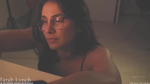 Miss Lynch   Next show  2911 online show from January 8, 2:15 am