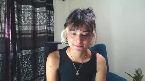 Snapshot of zero__o chatting on February 24, 10:14 pm ZERO online show from February 24, 10:14 pm