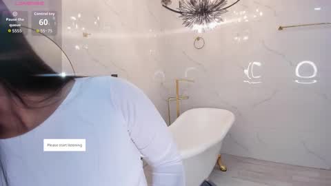 zharia_lux25 online show from February 26, 11:42 am