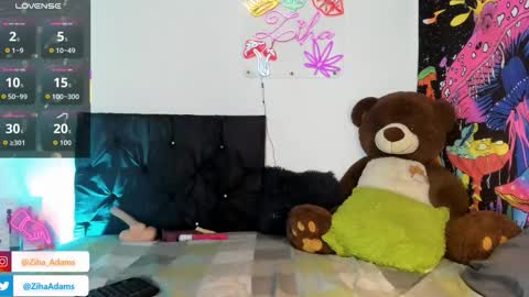 Ziha Adams online show from December 13, 9:21 pm