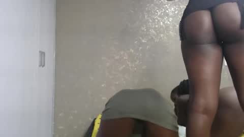 Zinadine online show from February 19, 4:17 pm