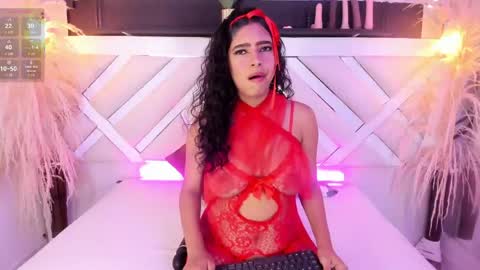 Zoey  online show from April 17, 11:07 pm