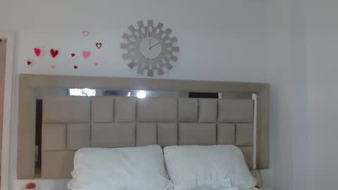 ZOE online show from September 24, 4:06 pm