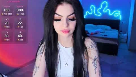 zoedrift online show from March 23, 4:57 pm