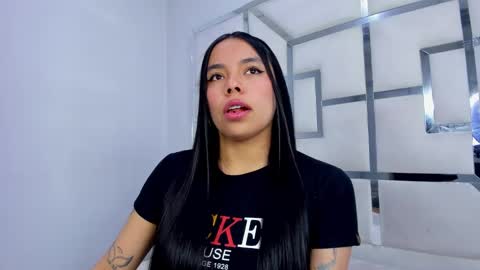 ZoeSwam online show from October 22, 12:10 pm