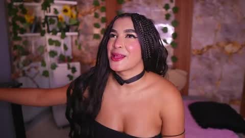 zoey fox  online show from May 30, 12:41 am