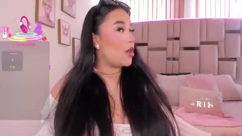 zoey thommpson online show from December 2, 9:06 pm