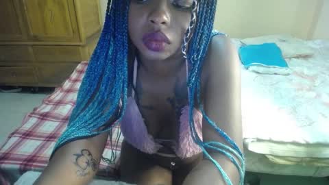 Zooe online show from February 18, 4:49 pm