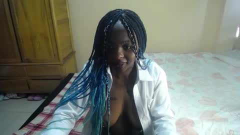 Zooe online show from February 28, 2:20 pm