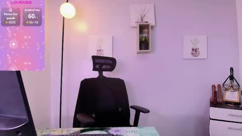 Zuzana21 online show from April 11, 12:31 pm