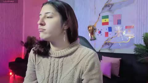 zyra_tay online show from July 16, 3:11 am