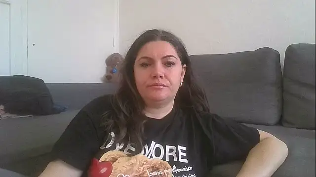 Snapshot of Squirtlady38 chatting on October 6, 7:58 am Squirtlady38 online show from October 6, 7:58 am