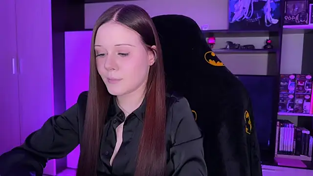 jasminevine online show from April 6, 9:27 pm