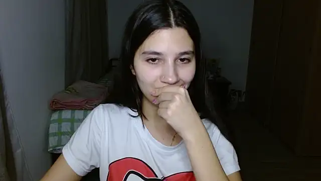 mia  lopez  online show from September 26, 3:26 am