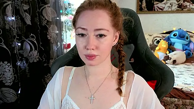 TinaBrook online show from March 19, 6:07 am