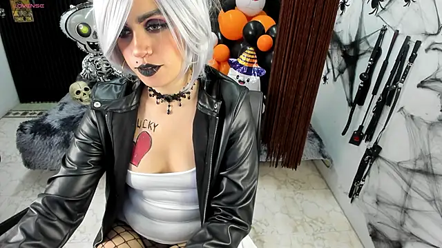 criss 21  online show from October 28, 8:35 pm