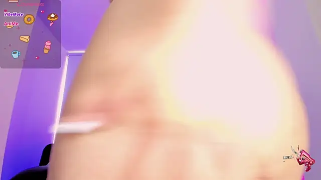 emilly smith 1 online show from January 11, 4:45 pm