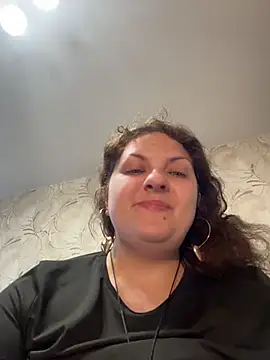 Taisia W online show from May 10, 4:31 pm
