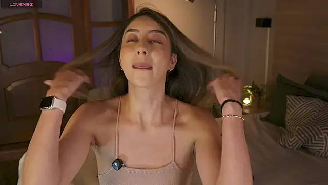 lua ferch   online show from February 9, 1:35 pm