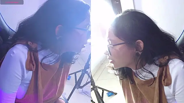 Cuteprincess21 online show from February 26, 1:26 am