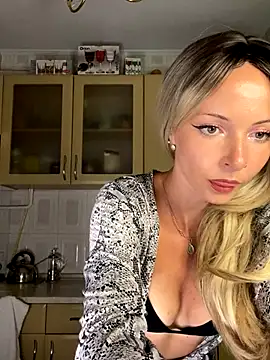 Snapshot of Kristina03 chatting on September 8, 8:52 pm Kristina03 online show from September 8, 8:52 pm