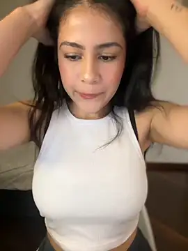 CuteKira7 online show from April 15, 2:56 am