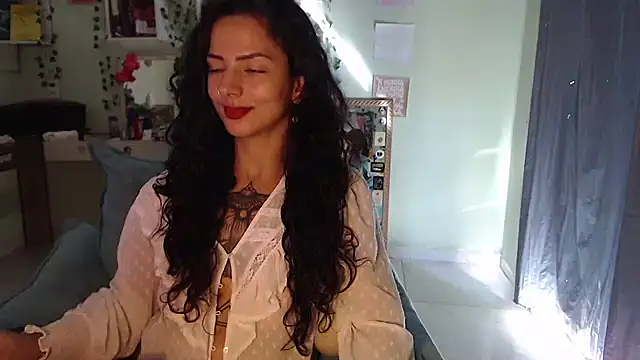 BeellyDance online show from April 22, 2:03 pm