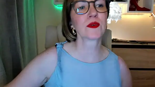 feliziaDesire online show from November 16, 2:06 pm