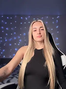 alicebedroom online show from October 9, 10:41 am