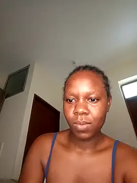 Snapshot of SexyyCinderella chatting on September 15, 9:28 am SexyyCinderella online show from September 15, 9:28 am