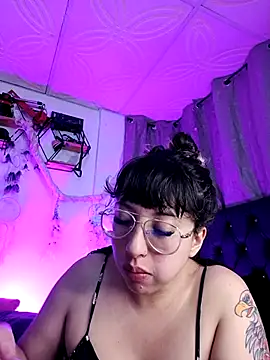Snapshot of Piafisher1 chatting on September 23, 1:15 am Piafisher1 online show from September 23, 1:15 am