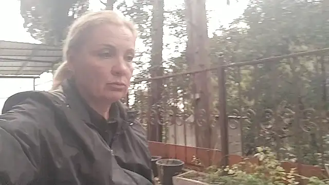 Alicia Sage online show from March 21, 8:30 am