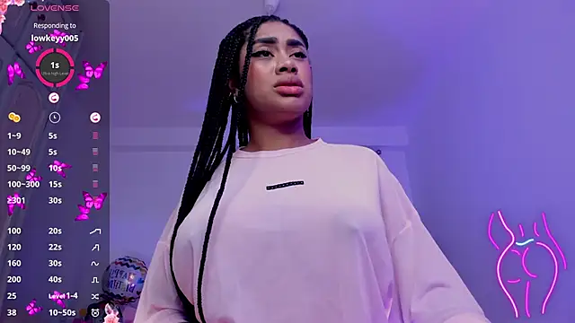 briana walker online show from November 15, 1:23 pm