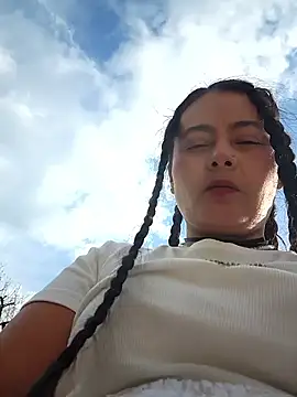 bellapaty online show from March 18, 3:28 pm